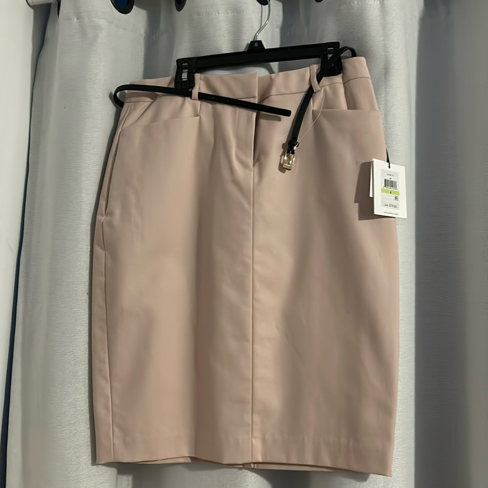 Skirt  with belt